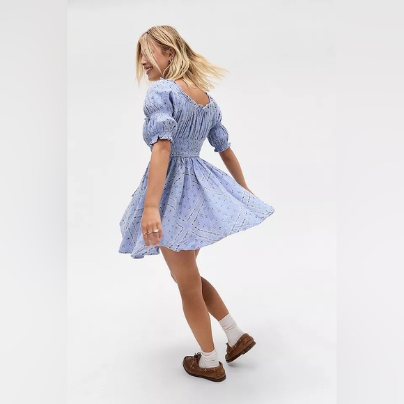Kimchi Blue Sofia Smocked Tie-Front Bow Mini Dress - Picture 5 of 10